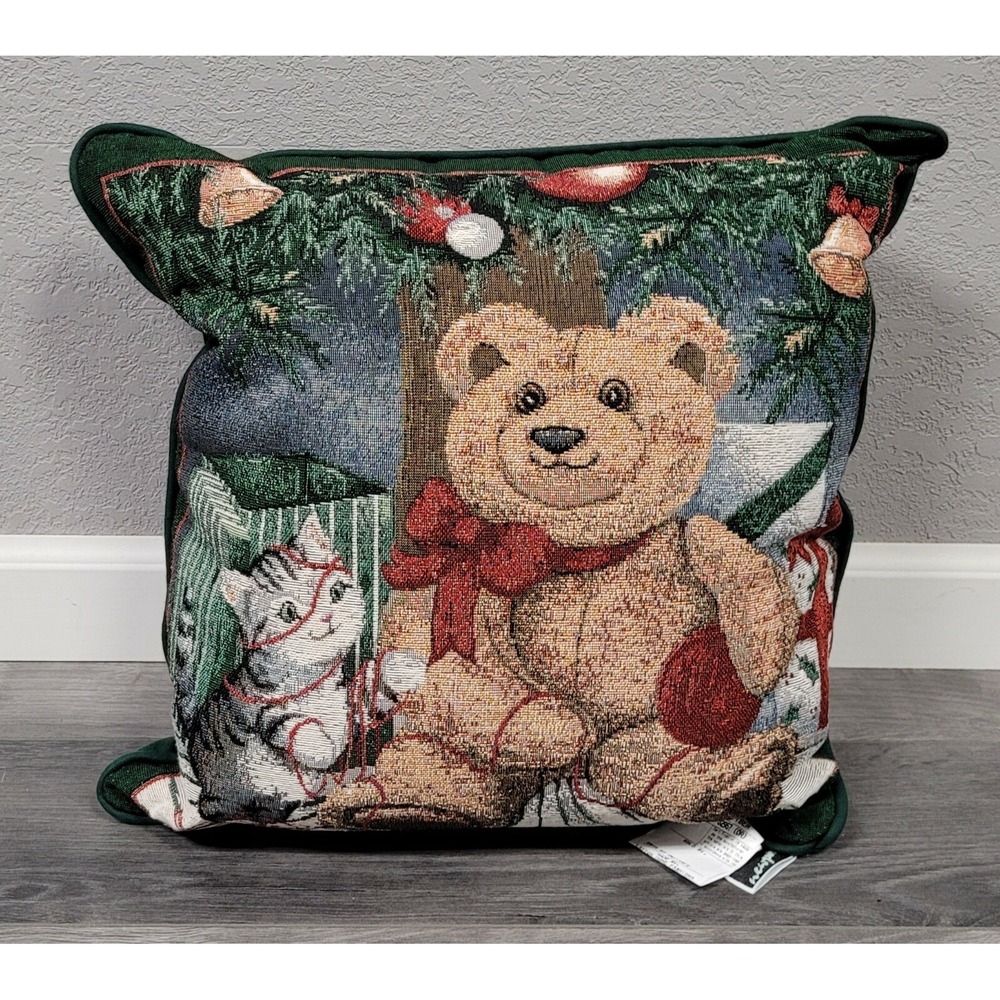 Newport Christmas Decorative Pillow - Christmas Pals